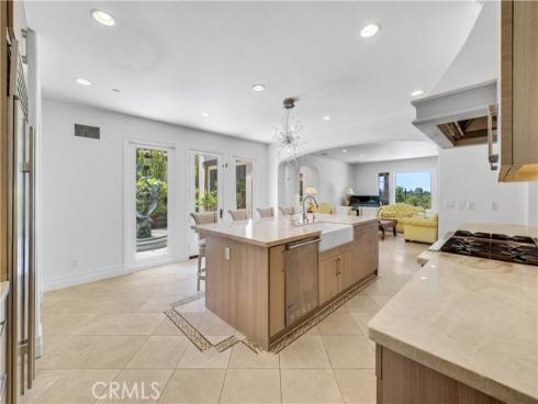 25  Village   Way, Irvine, CA