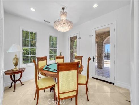 25  Village   Way, Irvine, CA