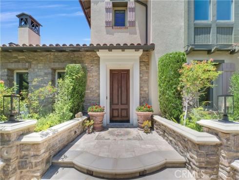 25  Village   Way, Irvine, CA