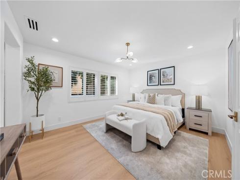 33 Winterfield Road, Irvine, CA