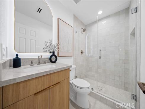 33 Winterfield Road, Irvine, CA