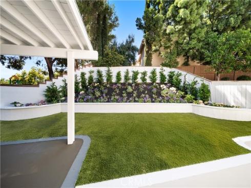33 Winterfield Road, Irvine, CA