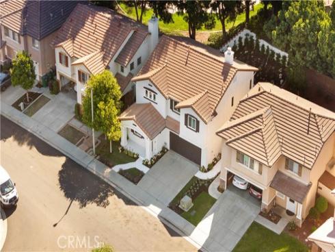 33 Winterfield Road, Irvine, CA