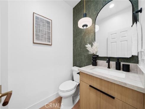 33 Winterfield Road, Irvine, CA