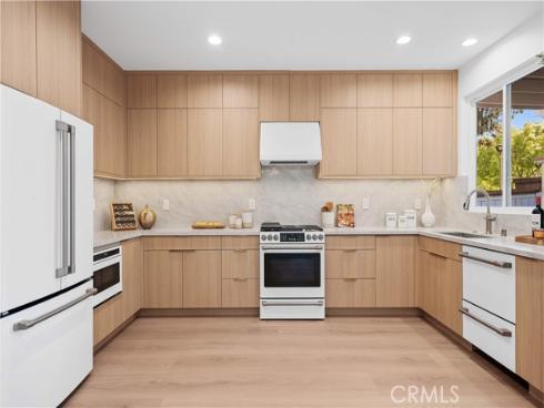 33 Winterfield Road, Irvine, CA