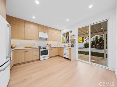 33 Winterfield Road, Irvine, CA