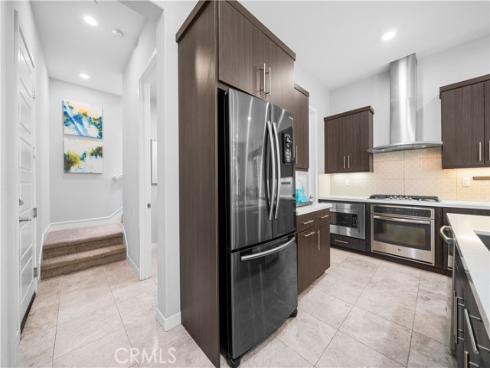 814  Beacon  , Irvine, CA