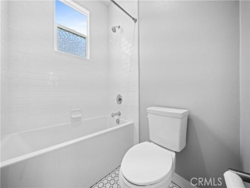 814  Beacon  , Irvine, CA