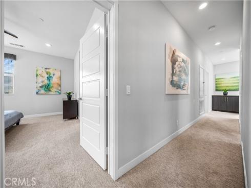 814  Beacon  , Irvine, CA