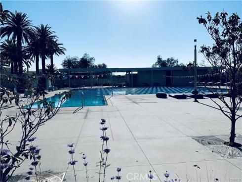 814  Beacon  , Irvine, CA