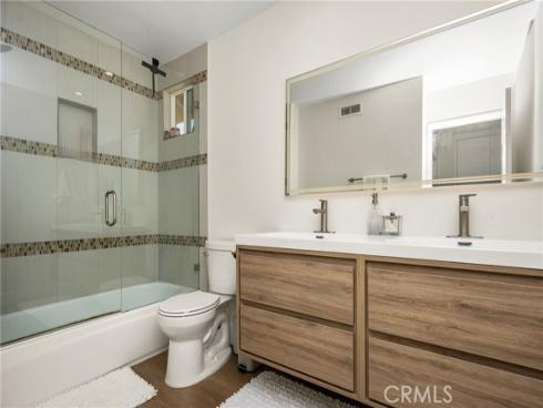 5 Bergamo , Irvine, CA