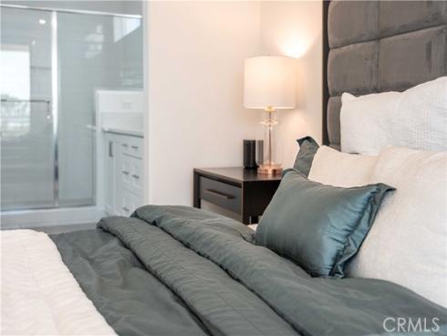 232  Junco  , Irvine, CA