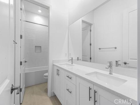 200 Lily Loop, Irvine, CA