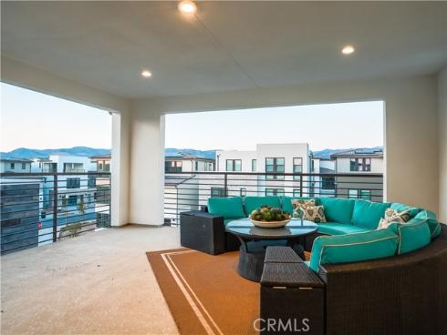 221  Stage  , Irvine, CA