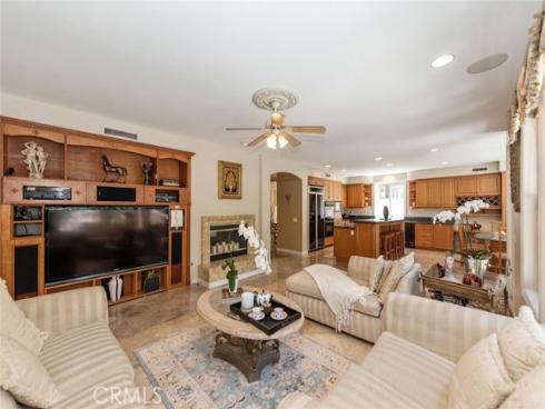 2 Shadow Glen, Irvine, CA