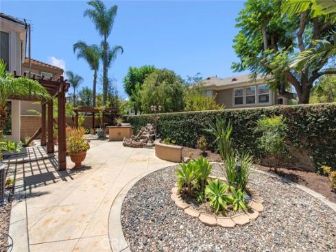 2 Shadow Glen, Irvine, CA