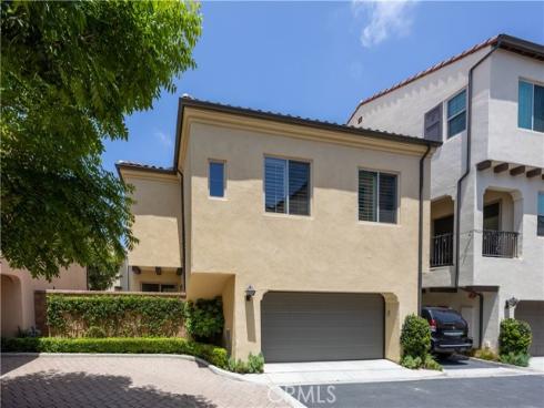 134 Milky Way, Irvine, CA