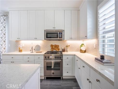 134 Milky Way, Irvine, CA