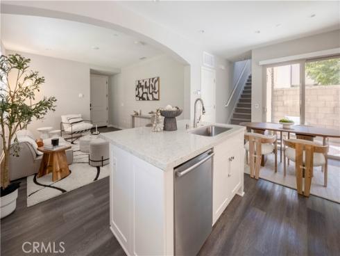 134 Milky Way, Irvine, CA