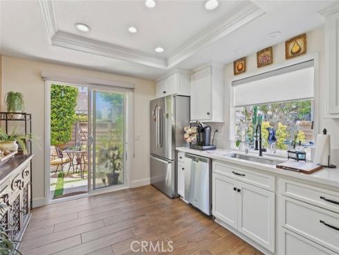 10  Glenhurst  37 , Irvine, CA