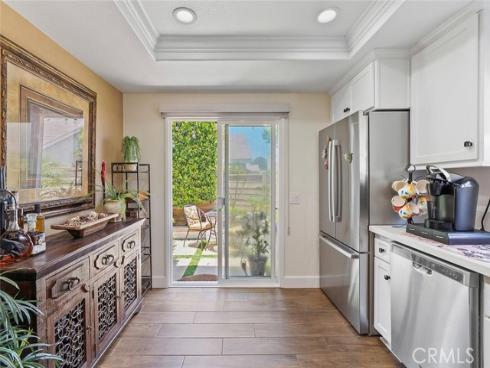 10  Glenhurst  37 , Irvine, CA