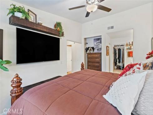 10  Glenhurst  37 , Irvine, CA