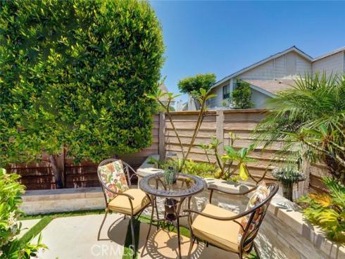 10  Glenhurst  37 , Irvine, CA