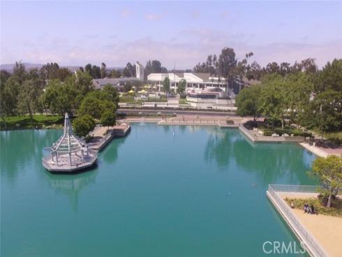 10  Glenhurst  37 , Irvine, CA