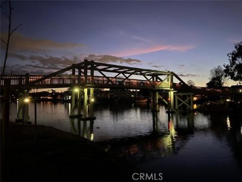 10  Glenhurst  37 , Irvine, CA