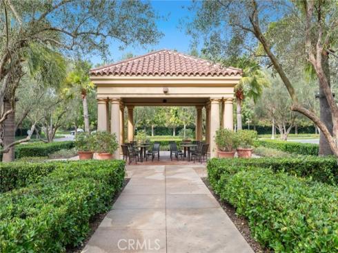 70 Livia , Irvine, CA