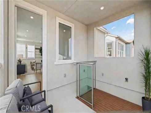 442  lobata  , Irvine, CA