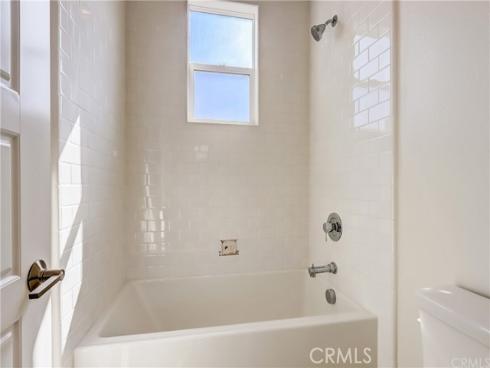 111  Newall  , Irvine, CA