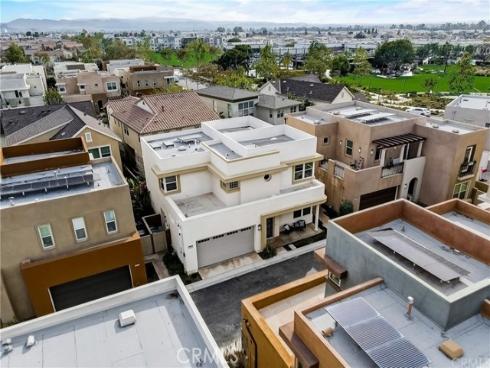 111  Newall  , Irvine, CA