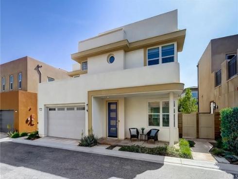 111  Newall  , Irvine, CA