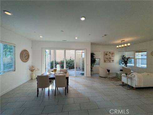 111  Newall  , Irvine, CA