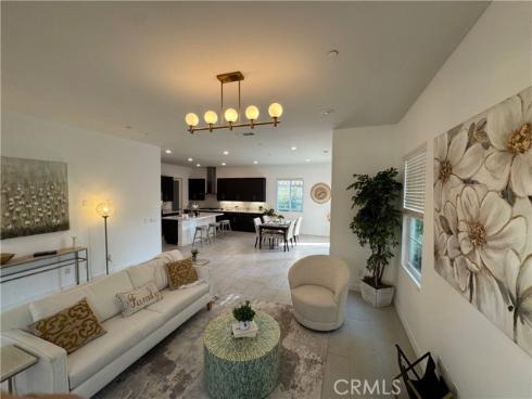 111  Newall  , Irvine, CA