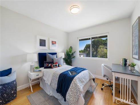 20  Sacramento  , Irvine, CA