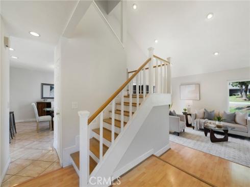 20  Sacramento  , Irvine, CA