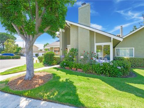 20  Sacramento  , Irvine, CA