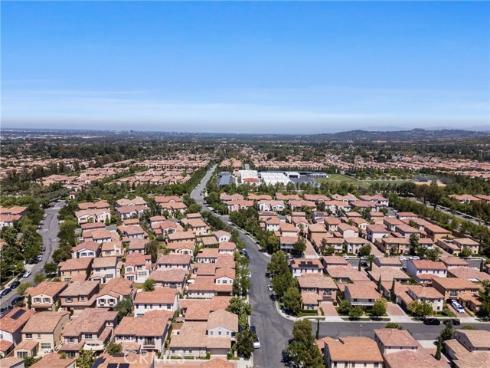 82  Meander   Street, Irvine, CA