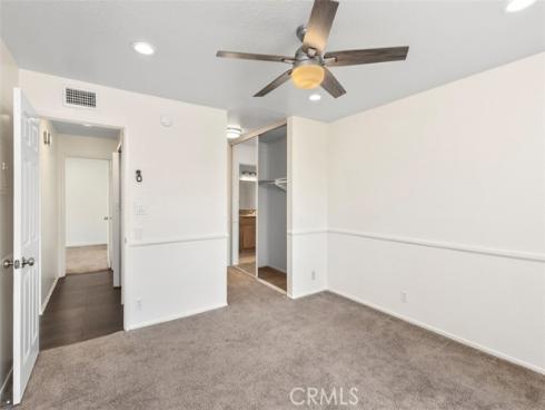 131 Remington 239 , Irvine, CA