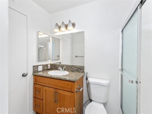 131 Remington 239 , Irvine, CA