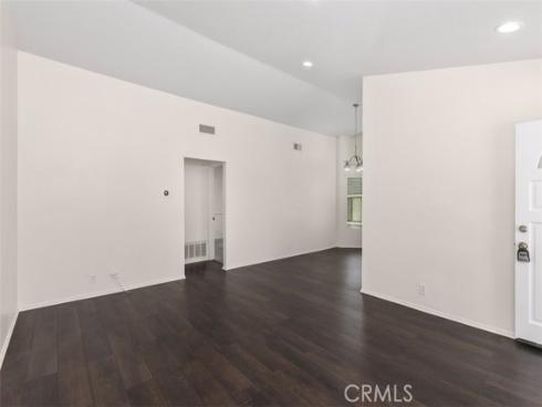 131 Remington 239 , Irvine, CA