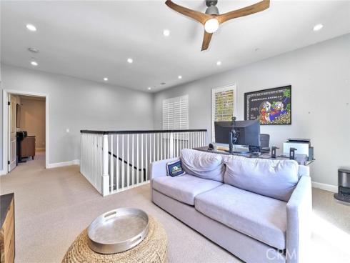 57  Statuary  , Irvine, CA