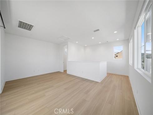 187  yugen  , Irvine, CA