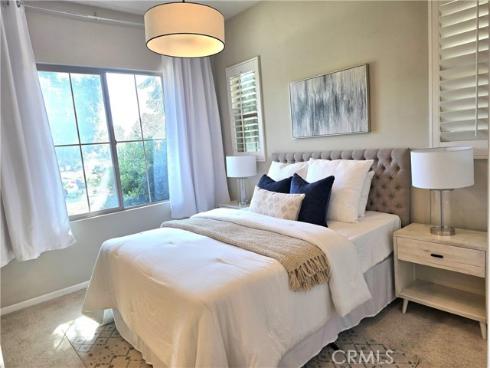 101  Newall  , Irvine, CA