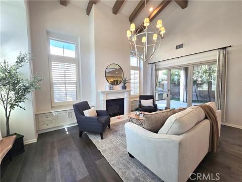 101  Newall  , Irvine, CA