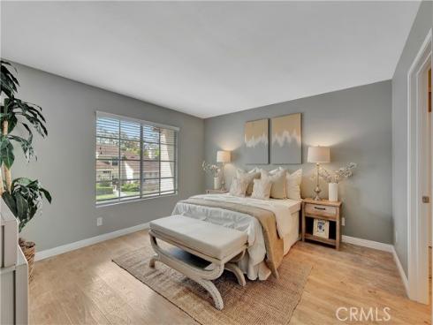 17  Oxford  28 , Irvine, CA