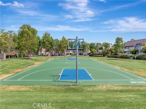 17  Oxford  28 , Irvine, CA