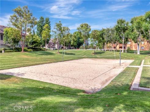 17  Oxford  28 , Irvine, CA